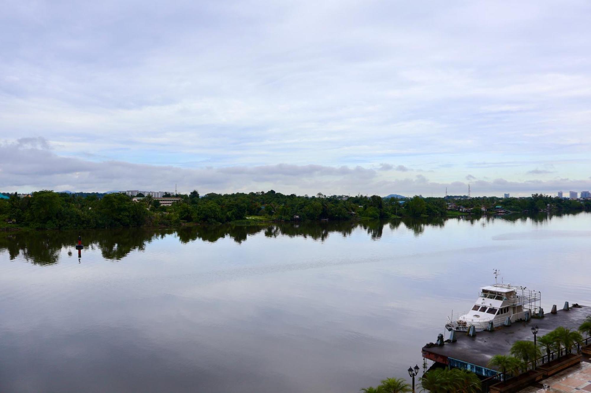 Kuching City Centre Smart Home Luxury Resort Condo Екстериор снимка