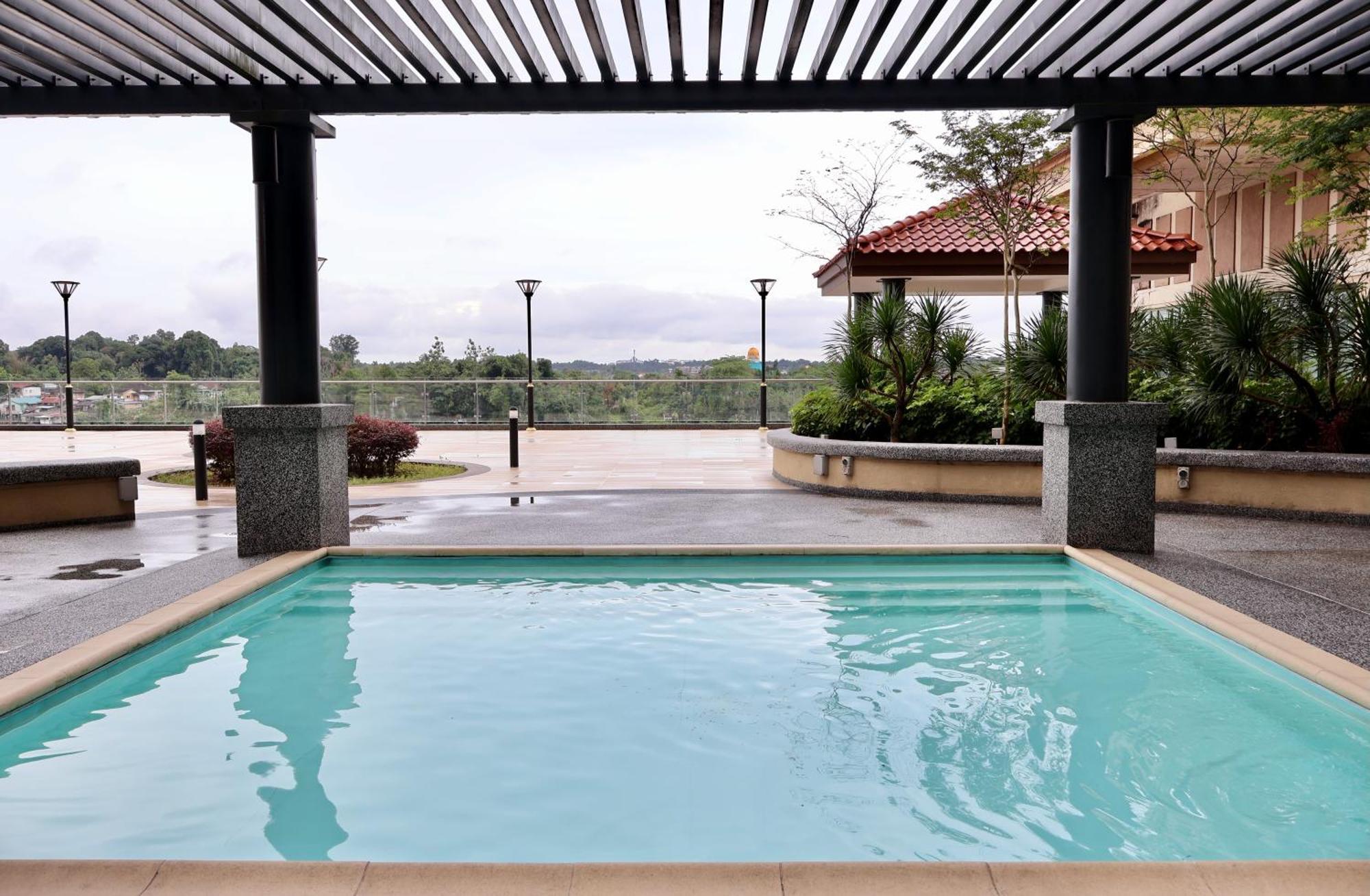 Kuching City Centre Smart Home Luxury Resort Condo Екстериор снимка